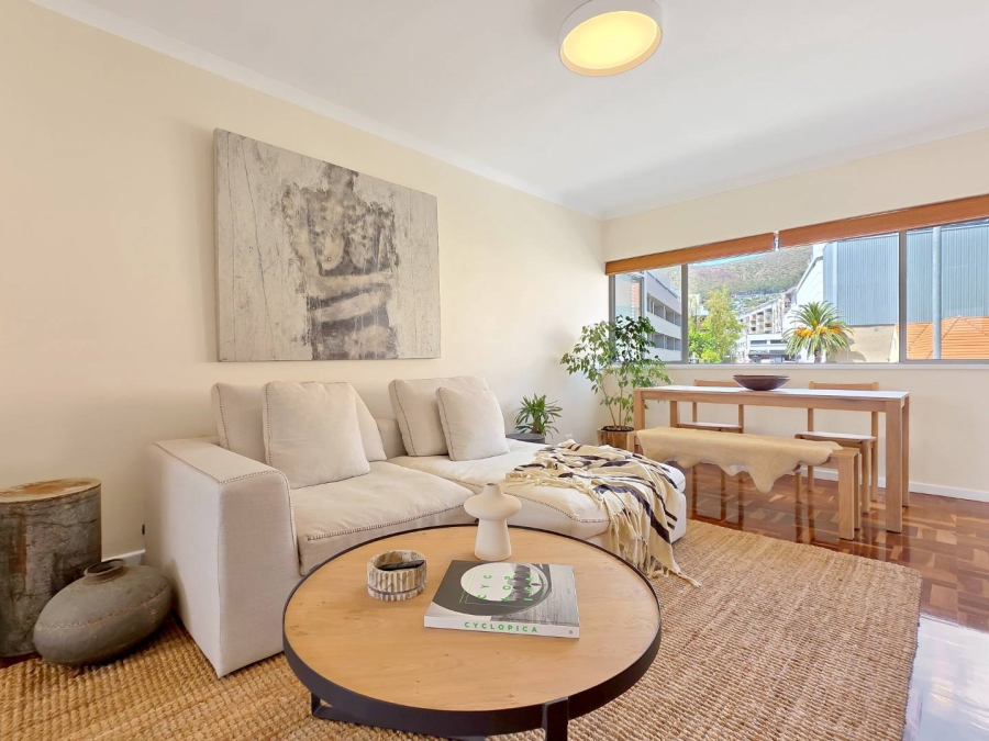 1 Bedroom Property for Sale in Sea Point Western Cape